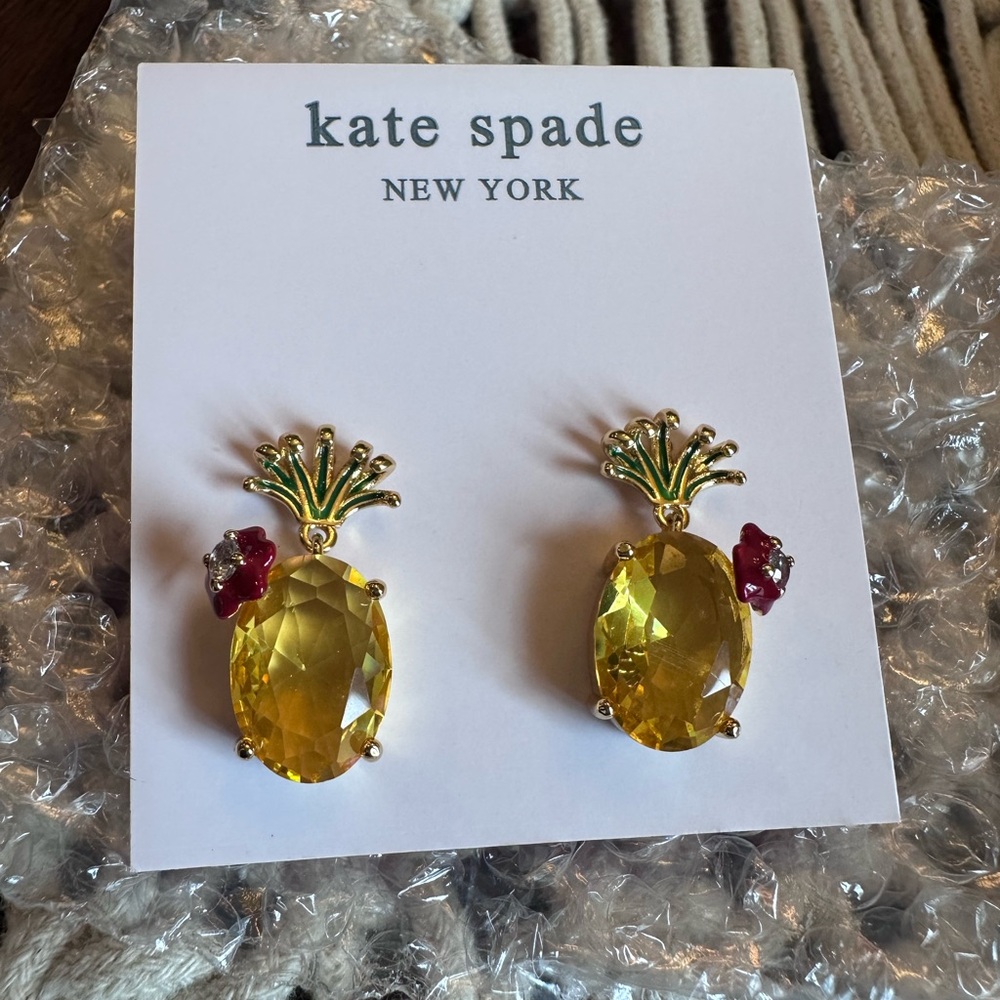 Kate Spade Pineapple Stud Earrings Yellow & Red flower accents NEW